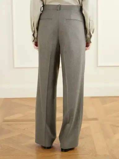 Auralee Pleated Wool Straight-leg Pants | Thumbnail 4
