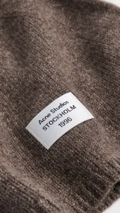 Acne Studios Cashmere Kassias Beanie | Thumbnail 4 Acne Studios Cashmere Kassias Beanie | Thumbnail 4