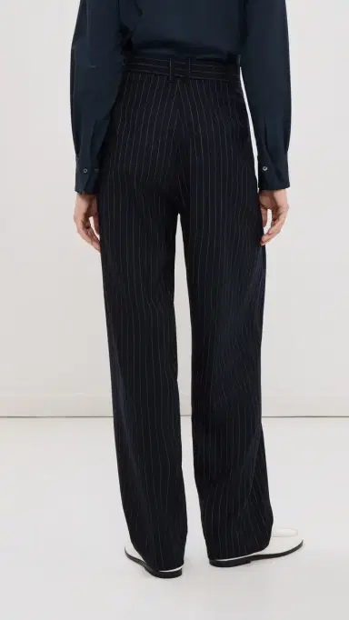 Co Pleated Pants | Thumbnail 3