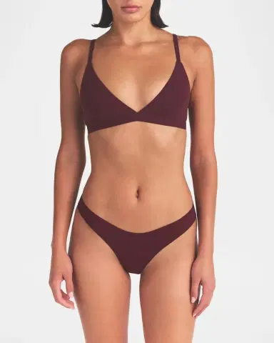 Skims Fits Everybody Crossover Bralette | Thumbnail 4 Skims Fits Everybody Crossover Bralette | Thumbnail 4
