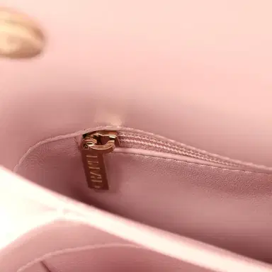 Chanel Chanel Medium Trendy CC Top Handle Flap Light Pink Lambskin Light Gold Hardware | Thumbnail 13 Chanel Chanel Medium Trendy CC Top Handle Flap Light Pink Lambskin Light Gold Hardware | Thumbnail 13