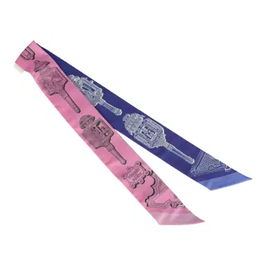 HERMÈS Hermes "Merveilleuses Lantern" Rose Bon Bon, Indigo Multi Silk | Thumbnail 2