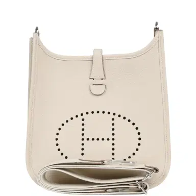 HERMÈS Hermes Evelyne 23 Craie Clemence Palladium Hardware | Thumbnail 1 HERMÈS Hermes Evelyne 23 Craie Clemence Palladium Hardware | Thumbnail 1