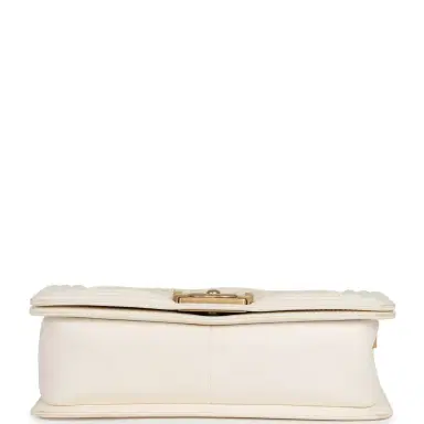 Chanel Pre-owned Chanel Medium Boy Bag Ivory Python Antique Gold Hardware | Thumbnail 6 Chanel Pre-owned Chanel Medium Boy Bag Ivory Python Antique Gold Hardware | Thumbnail 6