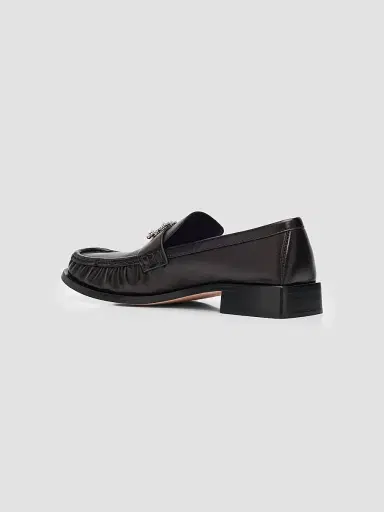 Roger Vivier Women's Embellished Buckle 25MM Leather Loafers | Thumbnail 2 Roger Vivier Women's Embellished Buckle 25MM Leather Loafers | Thumbnail 2