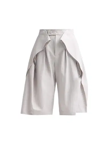 Issey Miyake Women's Fluttering Cotton-Blend Shorts | Thumbnail 1
