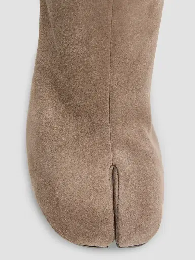 Maison Margiela Women's Tabi 80MM Suede Ankle Boots | Thumbnail 4