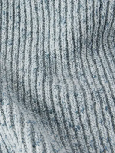 Inis Meáin Ribbed Cashmere Scarf - Men | Thumbnail 4 Inis Meáin Ribbed Cashmere Scarf - Men | Thumbnail 4