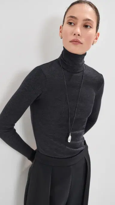 RÓHE Fine Merino Turtle Neck Top | Thumbnail 2 RÓHE Fine Merino Turtle Neck Top | Thumbnail 2