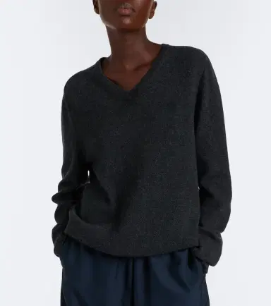 Gucci Knitted cashmere sweater | Thumbnail 2 Gucci Knitted cashmere sweater | Thumbnail 2