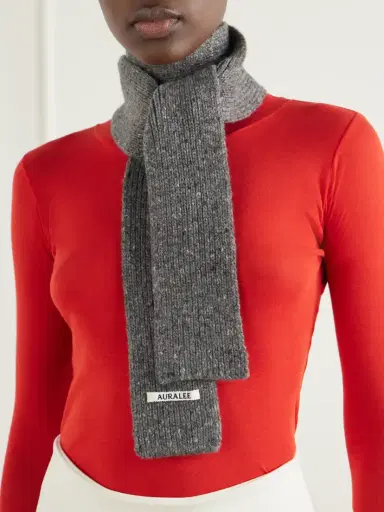 Auralee Cashmere Scarf | Thumbnail 2