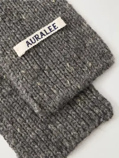 Auralee Cashmere Scarf | Thumbnail 3