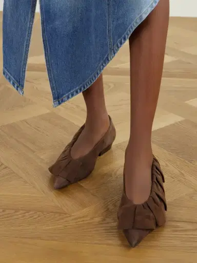 JW Anderson Ruffled Nubuck-trimmed Suede Ballet Flats | Thumbnail 2