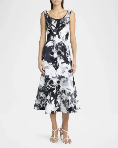 Alexander McQueen Flowers Jacquard Compact Knit Trumpet Midi Dress | Thumbnail 2