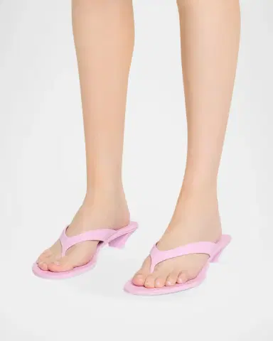 Gucci 35mm Vittoria Rubber Thong Sandals | Thumbnail 2 Gucci 35mm Vittoria Rubber Thong Sandals | Thumbnail 2