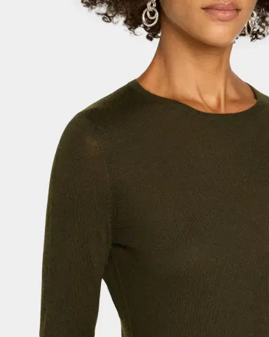 Neiman Marcus Superfine Cashmere Crewneck Sweater | Thumbnail 5 Neiman Marcus Superfine Cashmere Crewneck Sweater | Thumbnail 5
