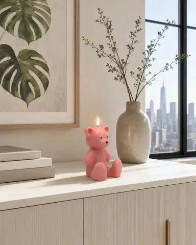 Davie Ocho Candle Co. Bedford Bear Wax Candle | Thumbnail 4