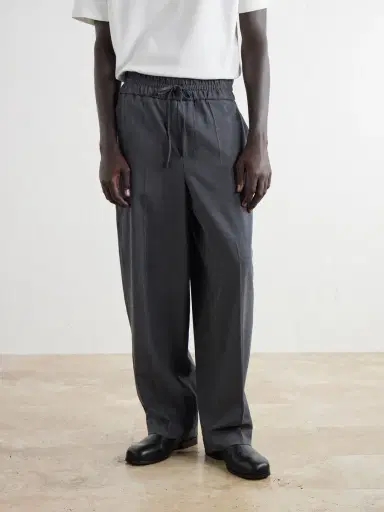 AMI PARIS Wide-Leg Virgin Wool Trousers - Men | Thumbnail 3 AMI PARIS Wide-Leg Virgin Wool Trousers - Men | Thumbnail 3