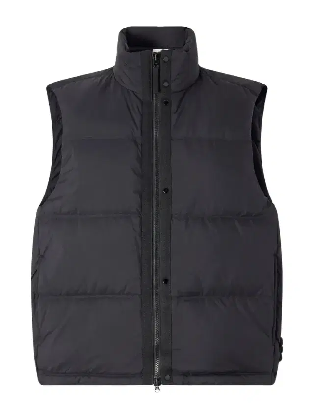 Matt Quilted Ripstop Down Gilet - Men Matt Quilted Ripstop Down Gilet - Men