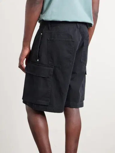 JW Anderson Twisted Wide-Leg Cotton-Twill Cargo Shorts - Men | Thumbnail 4