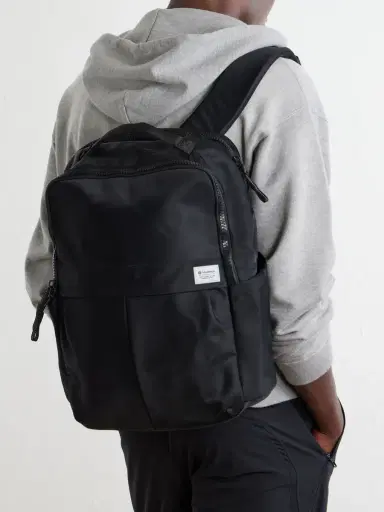 lululemon Everyday Recycled-Shell Backpack - Men | Thumbnail 3