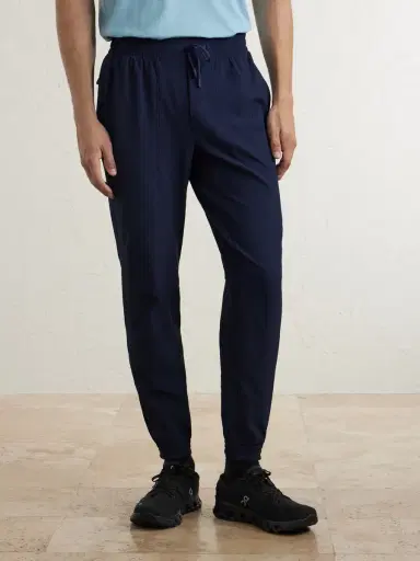 lululemon Licence to Train Tapered Stretch Recycled Waffle-Knit Joggers - Men | Thumbnail 3 lululemon Licence to Train Tapered Stretch Recycled Waffle-Knit Joggers - Men | Thumbnail 3