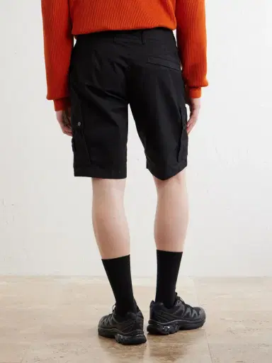 Stone Island Straight-Leg Cotton-Blend Twill Cargo Shorts - Men | Thumbnail 4 Stone Island Straight-Leg Cotton-Blend Twill Cargo Shorts - Men | Thumbnail 4