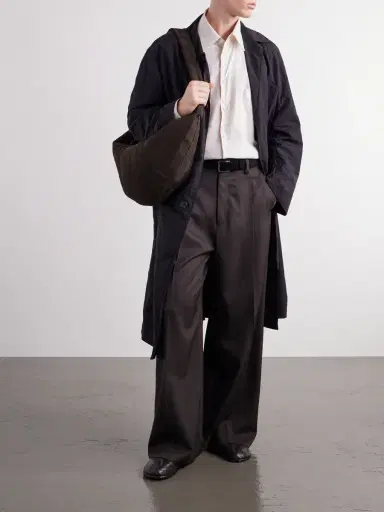 Lemaire Croissant Nubuck Messenger Bag - Men | Thumbnail 2 Lemaire Croissant Nubuck Messenger Bag - Men | Thumbnail 2