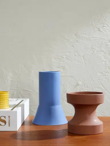 The Conran Shop Earthenware Vase - Men | Thumbnail 2