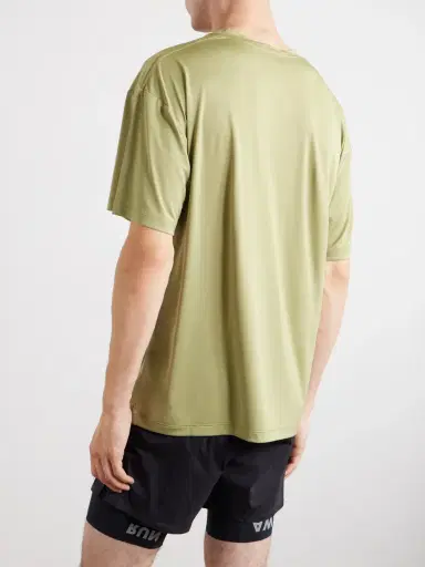 Satisfy Logo-Print AuraLite™ T-Shirt - Men | Thumbnail 4 Satisfy Logo-Print AuraLite™ T-Shirt - Men | Thumbnail 4