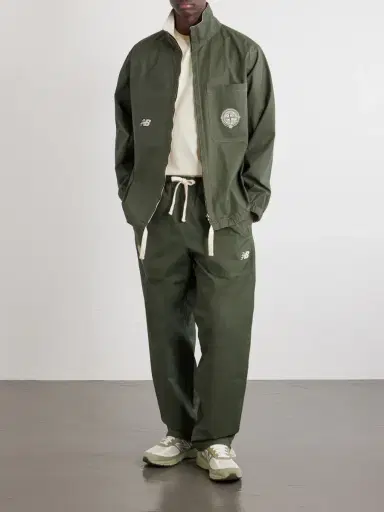 Stone Island New Balance Straight-Leg Logo-Print Cotton-Ripstop Trousers - Men | Thumbnail 2 Stone Island New Balance Straight-Leg Logo-Print Cotton-Ripstop Trousers - Men | Thumbnail 2