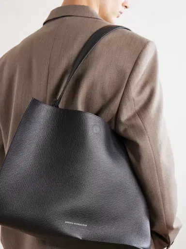 Studio Nicholson The Reflection Leather Tote - Men | Thumbnail 5 Studio Nicholson The Reflection Leather Tote - Men | Thumbnail 5