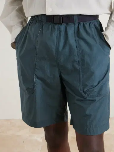 ATON Wide-Leg Belted Shell Shorts - Men | Thumbnail 5