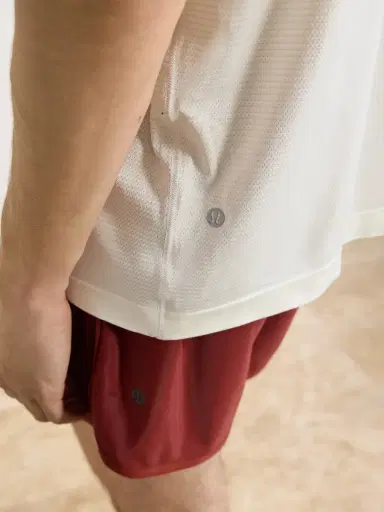 lululemon Metal Vent Recycled-Jersey Top - Men | Thumbnail 5 lululemon Metal Vent Recycled-Jersey Top - Men | Thumbnail 5