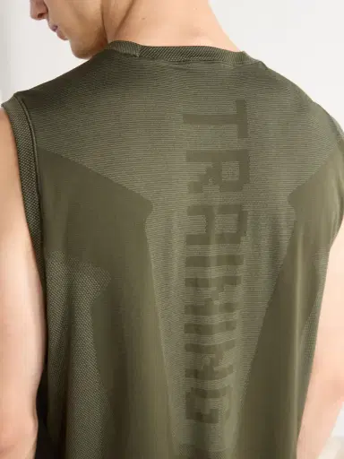 lululemon Metal Vent Recycled-Jersey Top - Men | Thumbnail 5 lululemon Metal Vent Recycled-Jersey Top - Men | Thumbnail 5