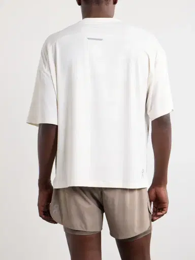 ON Erewhon Performance Stretch Recycled DryTec™ and Mesh T-Shirt - Men | Thumbnail 4 ON Erewhon Performance Stretch Recycled DryTec™ and Mesh T-Shirt - Men | Thumbnail 4