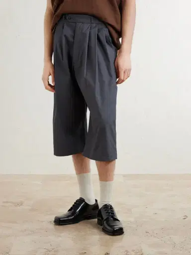 Monitaly Wide-Leg Pleated Cotton Shorts - Men | Thumbnail 3 Monitaly Wide-Leg Pleated Cotton Shorts - Men | Thumbnail 3
