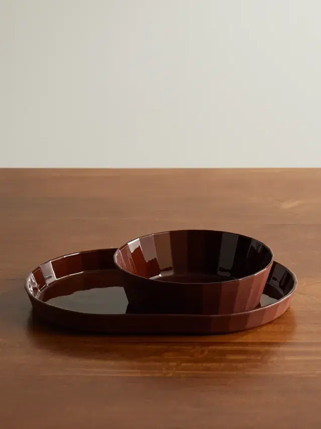 The Conran Shop Studio Word Fade Porcelain Serving Bowl and Platter Set - Men