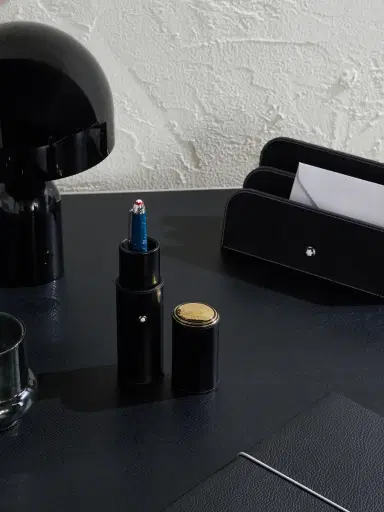 Montblanc Meisterstück Leather and Gold-Tone Pen Pouch - Men | Thumbnail 2 Montblanc Meisterstück Leather and Gold-Tone Pen Pouch - Men | Thumbnail 2