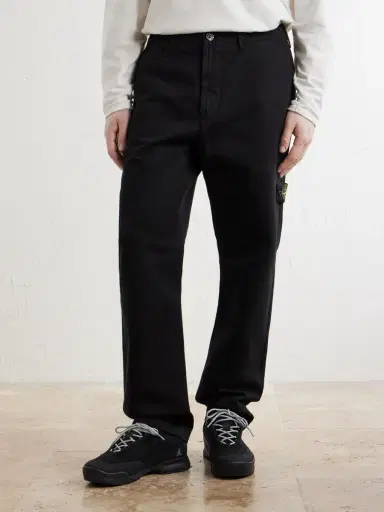 Stone Island Logo-Appliquéd Straight-Leg Herringbone Cotton Trousers - Men | Thumbnail 3 Stone Island Logo-Appliquéd Straight-Leg Herringbone Cotton Trousers - Men | Thumbnail 3