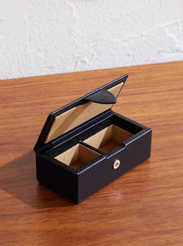 Smythson Panama Cross-Grain Leather Cufflink Box - Men