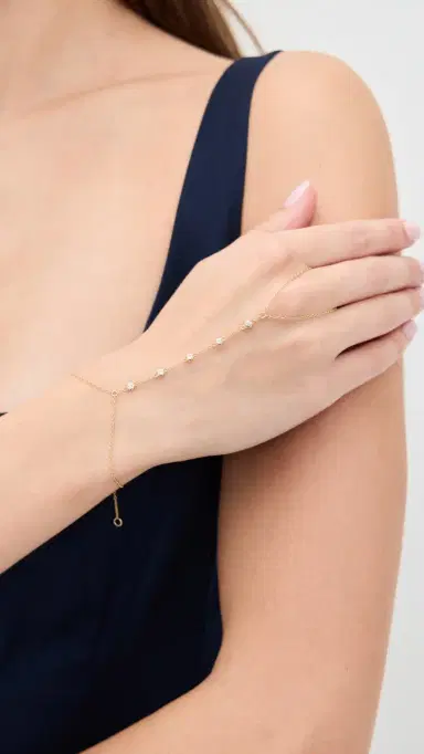 Shashi Emily Hand Chain | Thumbnail 3