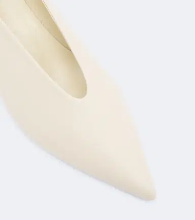 aeyde Clara leather pumps | Thumbnail 2 aeyde Clara leather pumps | Thumbnail 2