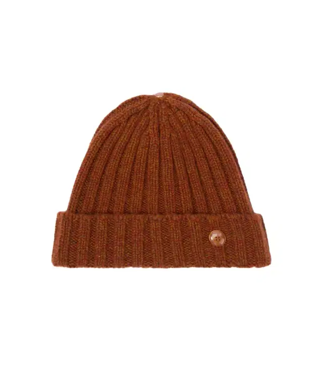God’s True Cashmere Ribbed-knit cashmere beanie with malachites