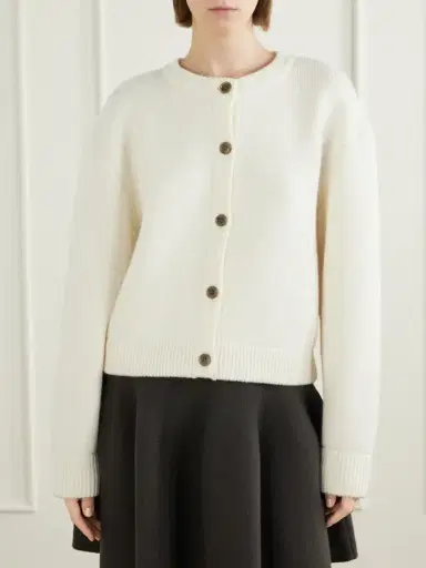 Lisa Yang Emmylou Cashmere Cardigan | Thumbnail 3 Lisa Yang Emmylou Cashmere Cardigan | Thumbnail 3