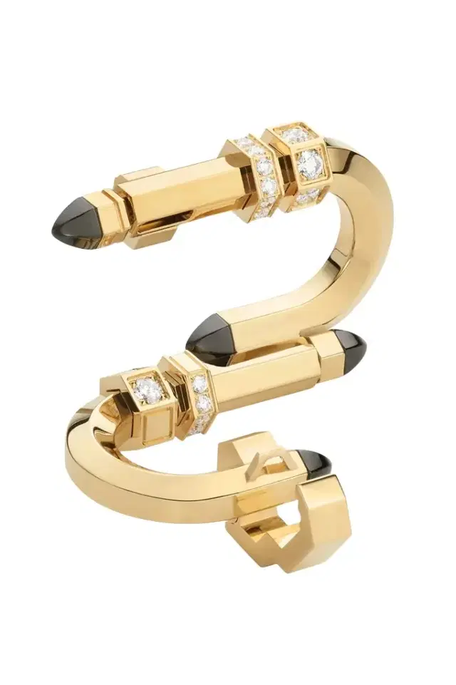 NOUVEL HERITAGE Diamond Black Enamel Try Me Clasp