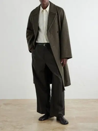 Lemaire Double-Breasted Wool and Alpaca-Blend Felt Coat - Men | Thumbnail 2 Lemaire Double-Breasted Wool and Alpaca-Blend Felt Coat - Men | Thumbnail 2
