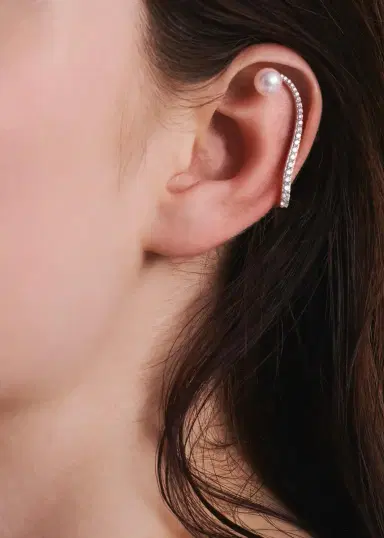 Marie Mas 18K Pearl Astral Earring, Single | Thumbnail 2