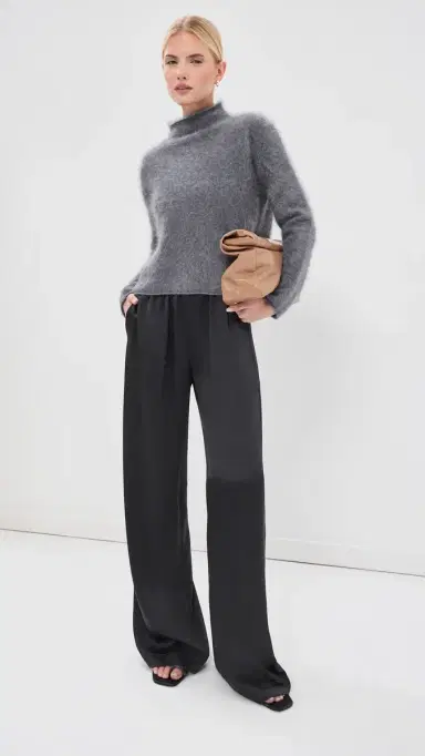 Lisa Yang Sandy Brushed Cashmere Sweater | Thumbnail 5 Lisa Yang Sandy Brushed Cashmere Sweater | Thumbnail 5