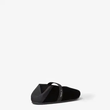 Fendi Academia ballet flats inspired by the ethereal elegance | Thumbnail 3 Fendi Academia ballet flats inspired by the ethereal elegance | Thumbnail 3